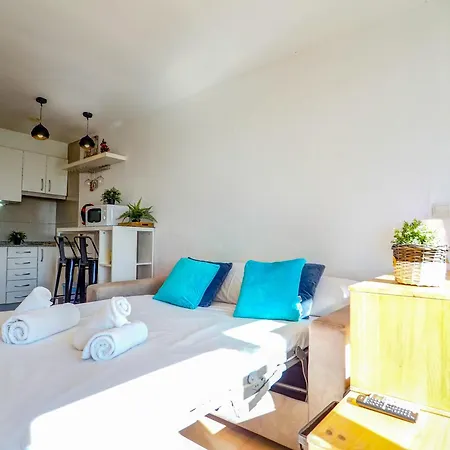 The Blue Island Loft By Hello Homes Apartment *