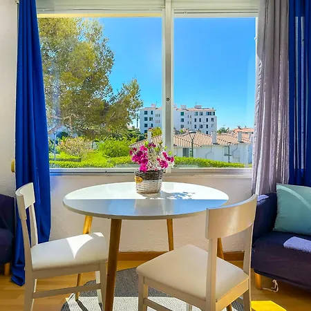 Apartment The Blue Island Loft By Hello Homes